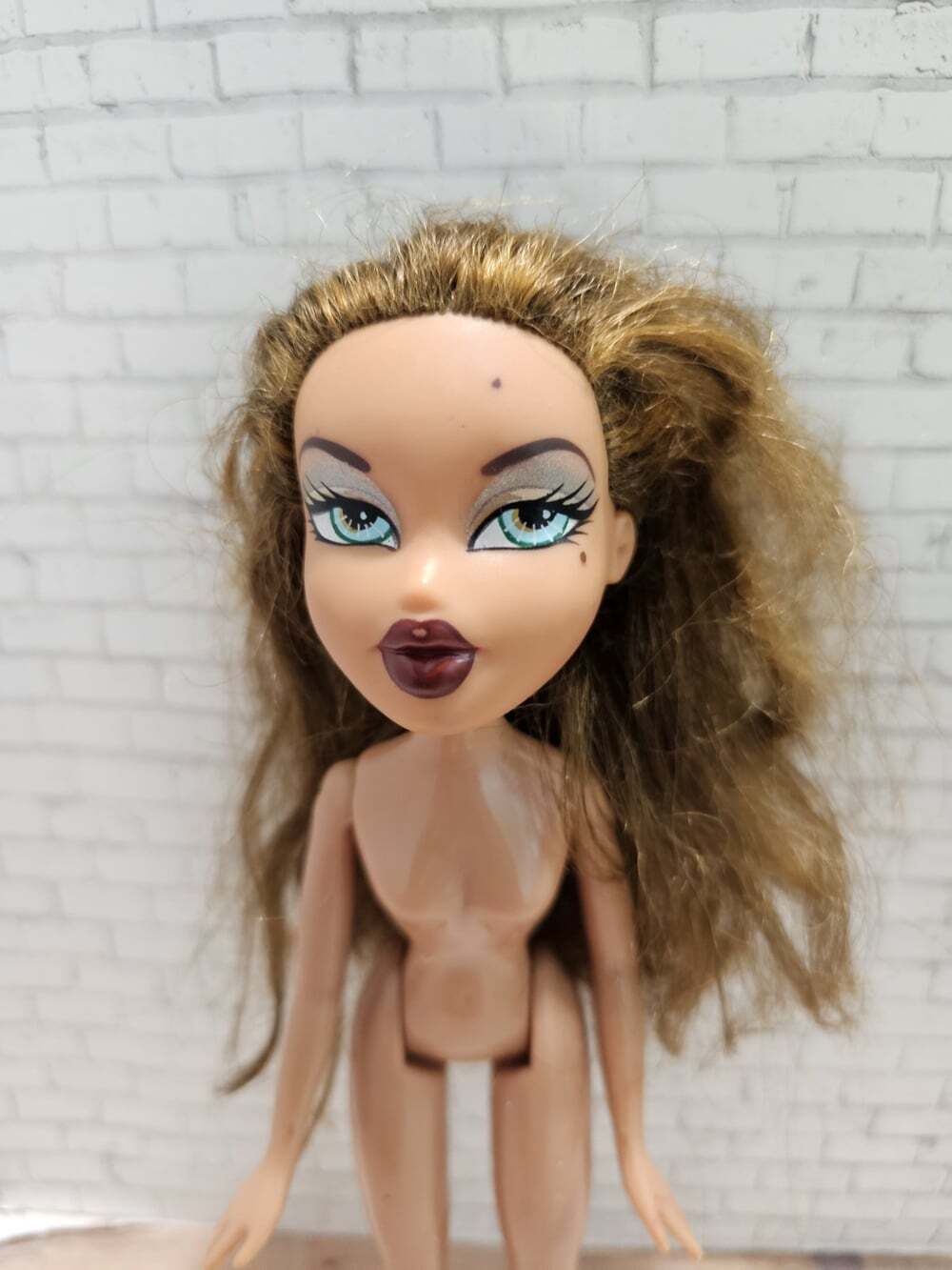 2003 Bratz Strut It Yasmin Nude Doll Dark Berry Lips Y2K MGA Vintage TLC